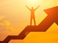 昨晚，这些公司预告业绩暴增！固态电池材料新突破，我国开发出高性能硅负极（附股）